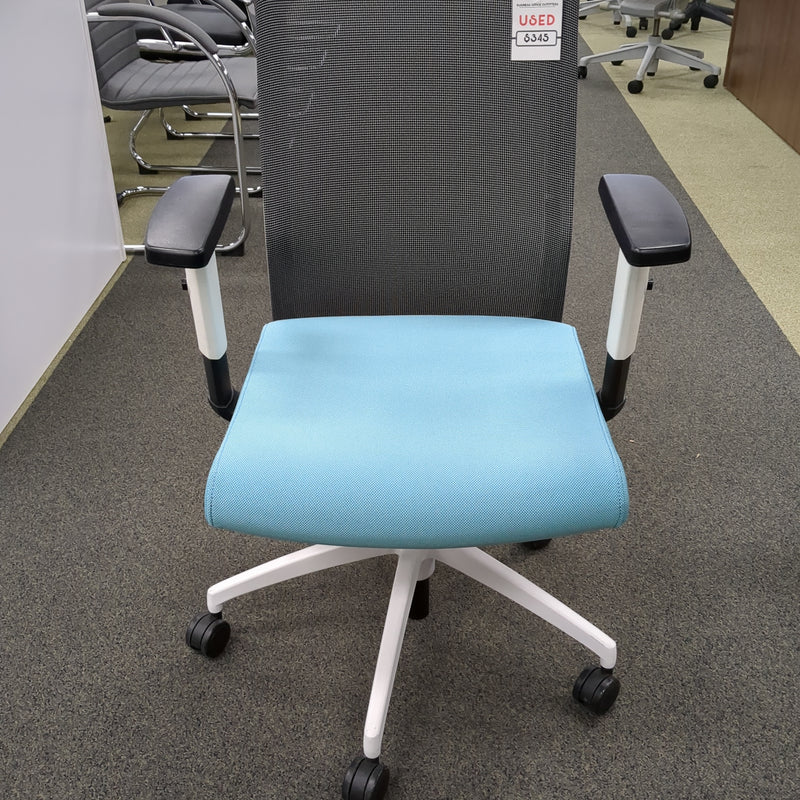 USED Element C2 Mesh Task Chair