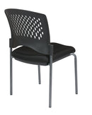 Sillón para visitantes sin brazos con acabado de titanio y respaldo de plástico ventilado envolvente de Office Star - 8620-30