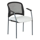 Silla de visita Pro Line II de Office Star Products con respaldo contorneado PROGRID, acabado titanio y brazos - 86710R