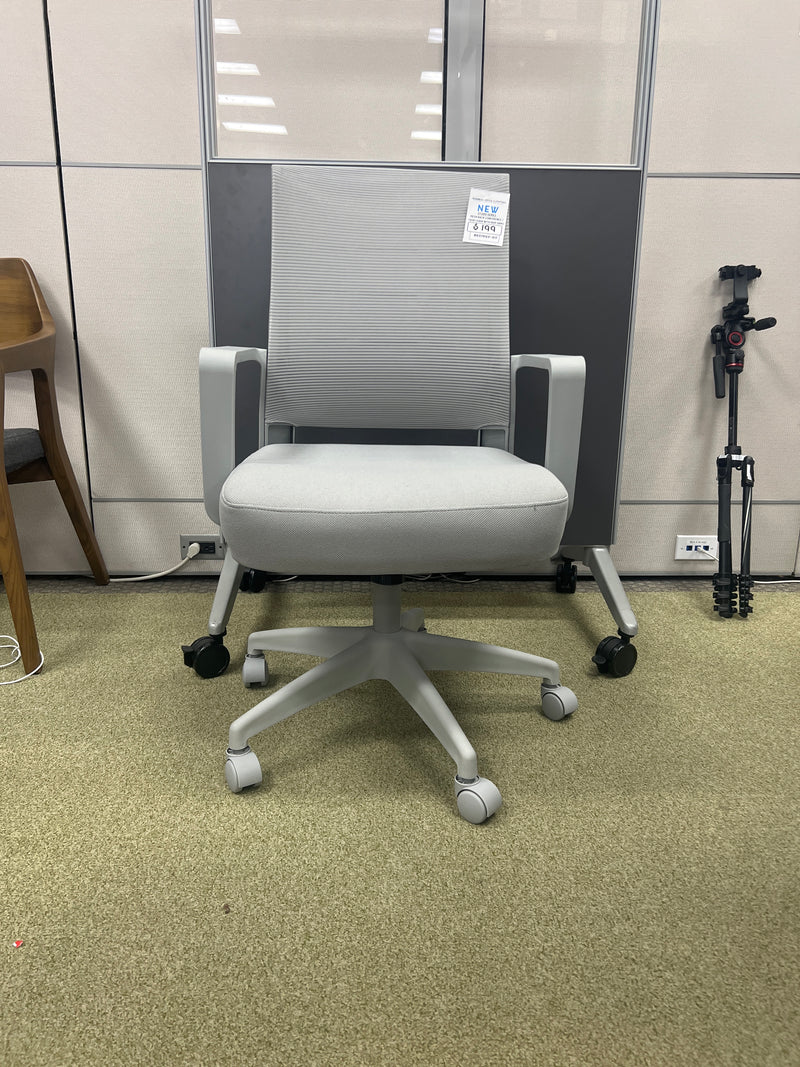 Studio Series Mesh Back Conference/Task Chair