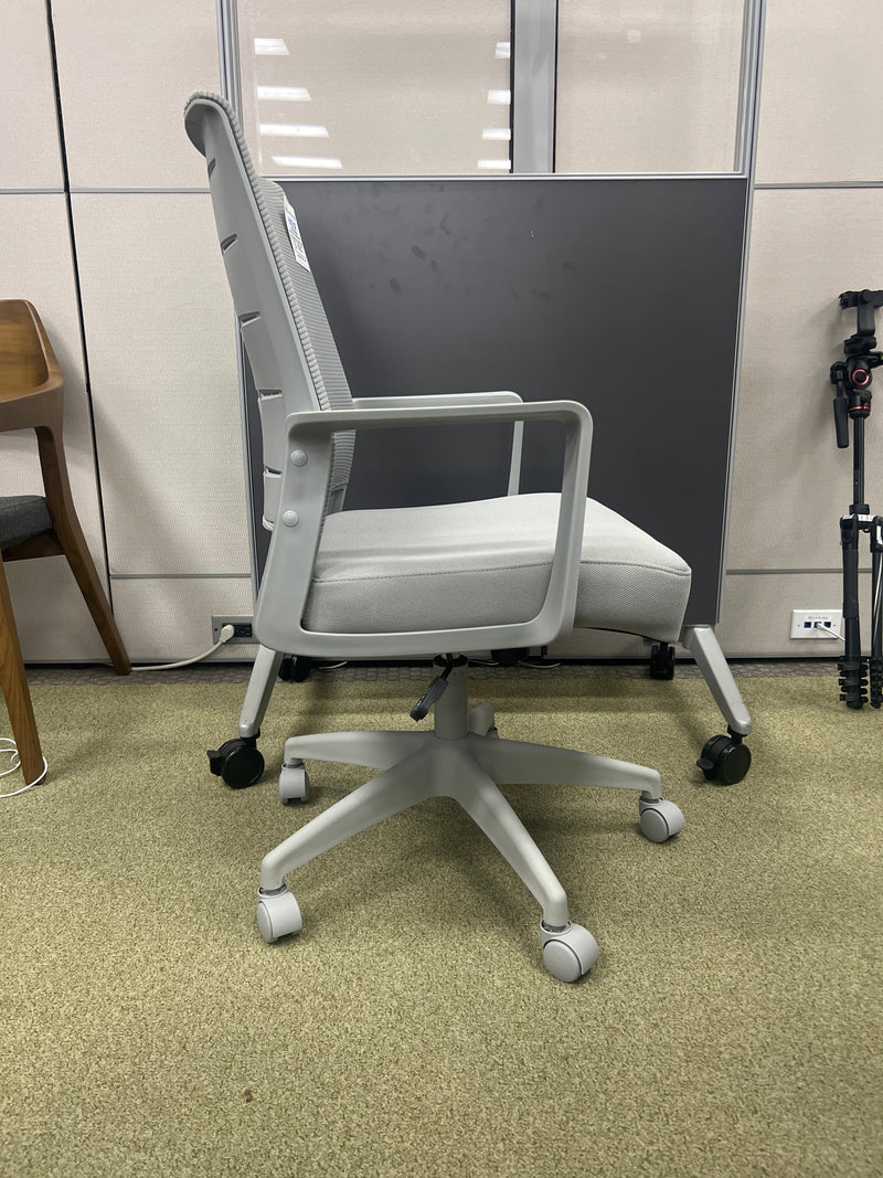 Studio Series Mesh Back Conference/Task Chair