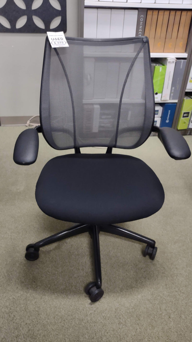 Front View of  Humanscale Liberty Conference Office Chair