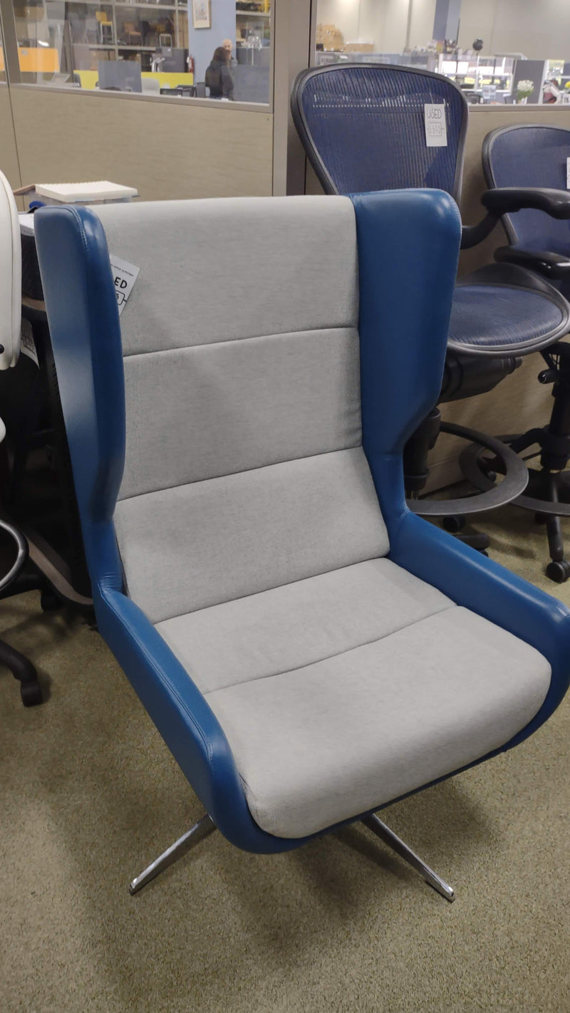 USED Lounge Executive Trend High Back Chair with Blue Leather and gray Fabric
