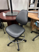 USED Black Bleachable Lab Stool – Ergonomic Medical & Laboratory Seating