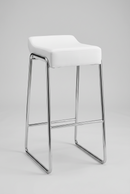 USED Darwen Bar Stool – White Vinyl with Chrome Base