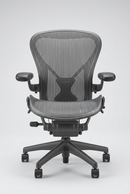 USED Herman Miller Aeron Classic Size B Chair – Gray Mesh