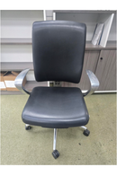 USED All-Vinyl Guest Chair – Black with Fixed Chrome Arms
