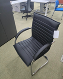 Pre-owned BOSS Guest Chair B9536 $85