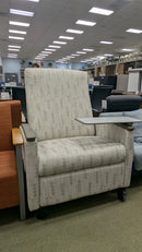 USED La-Z-Boy Healthcare Durable 650 Series Mobile Recliner – Fabric Finish
