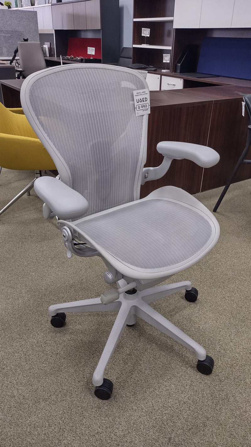 Premium Gently Used Herman Aeron White Chairs - Limited Stock!